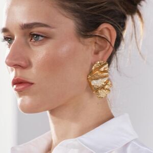 Statement earrings A496